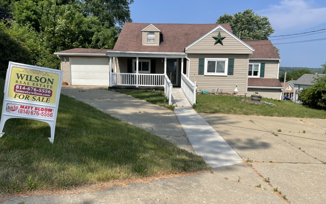 2 Rich St, Oil City, PA 16301